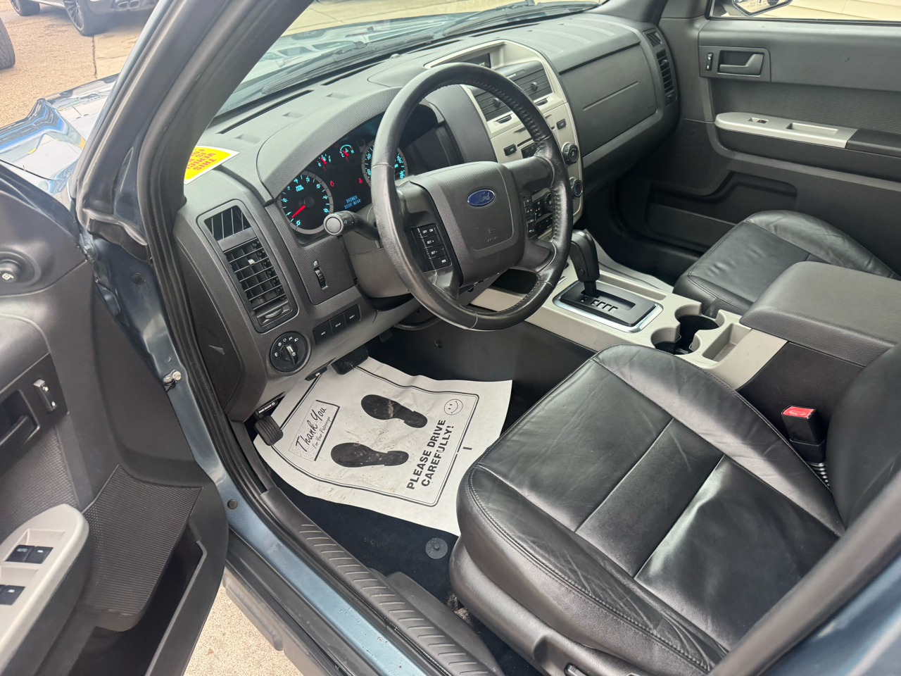 Ford Escape XLT FWD 2011