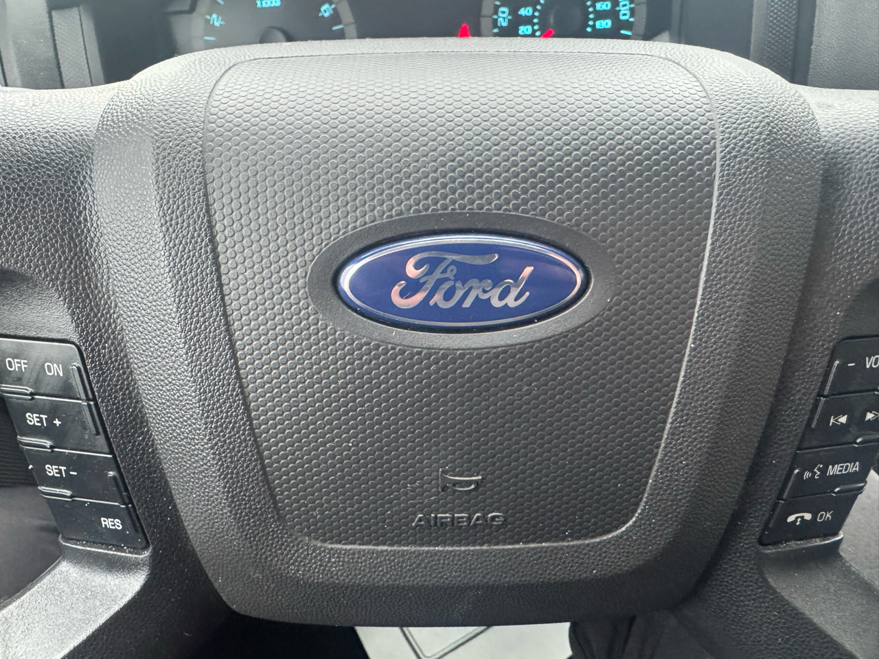 Ford Escape XLT FWD 2011
