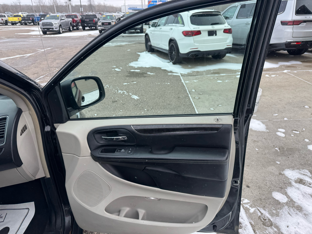 Chrysler Town & Country Touring 2014