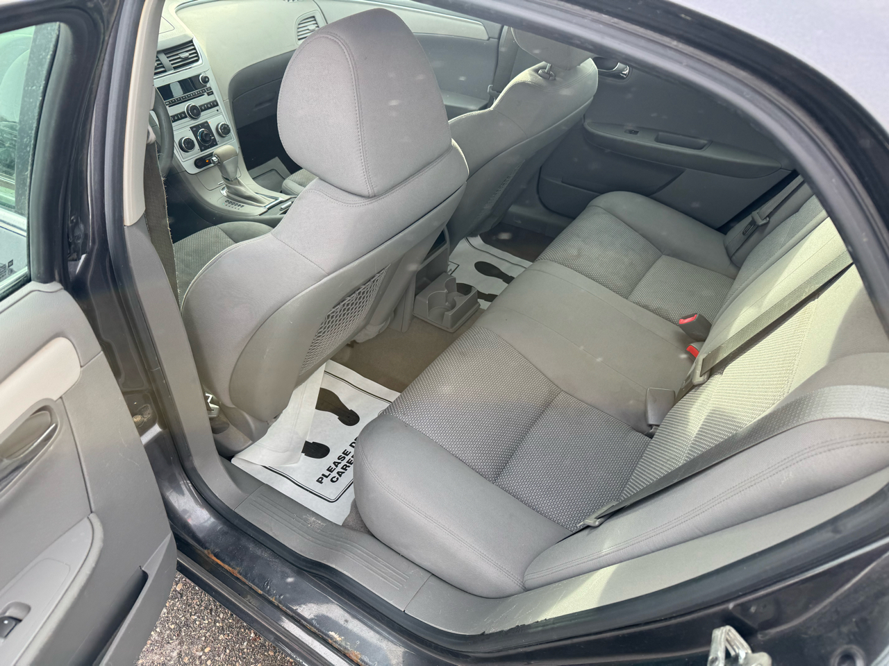 Chevrolet Malibu LS 2010