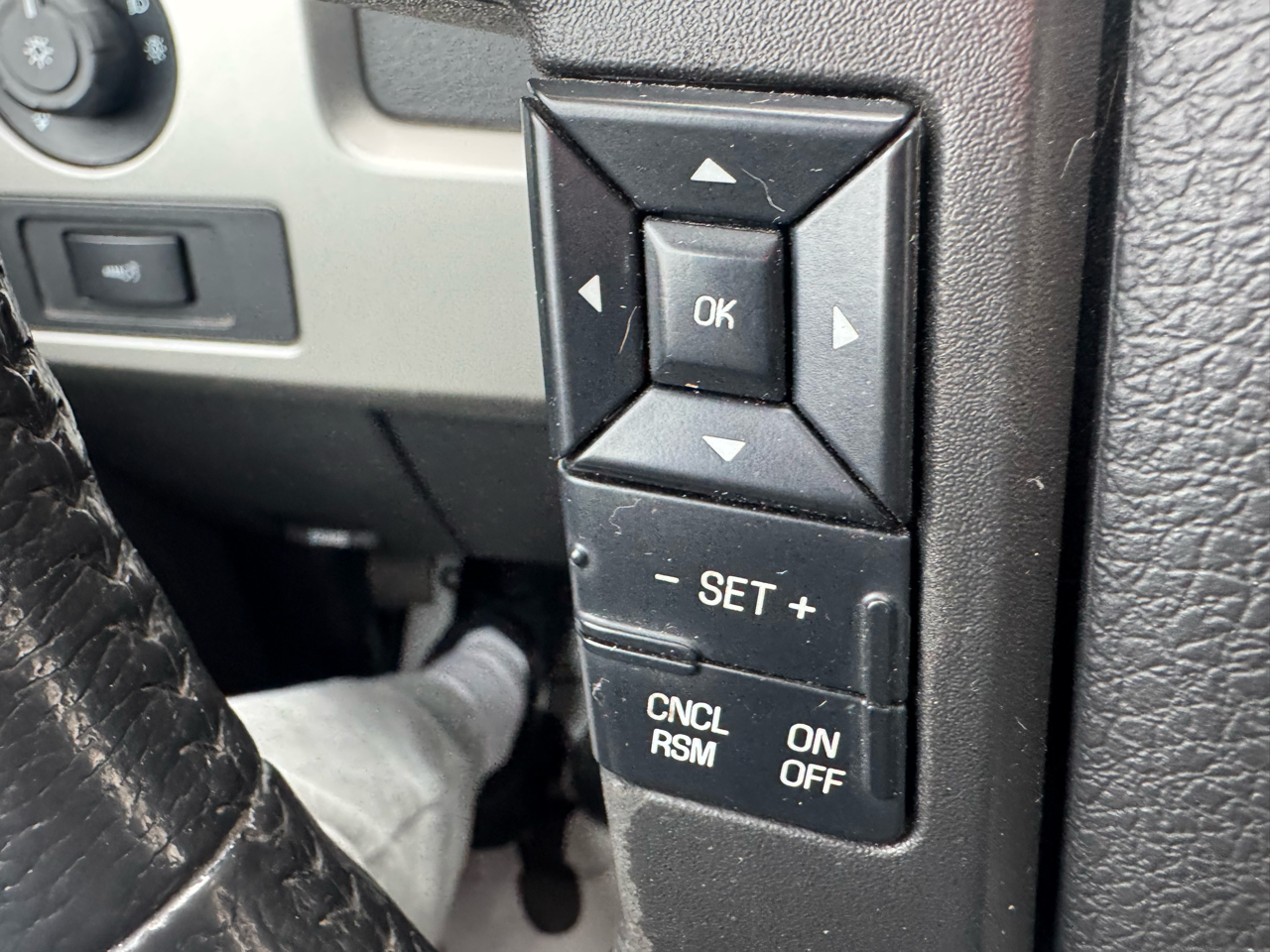 Ford F-150 Platinum SuperCrew 6.5-ft. Bed 4WD 2014