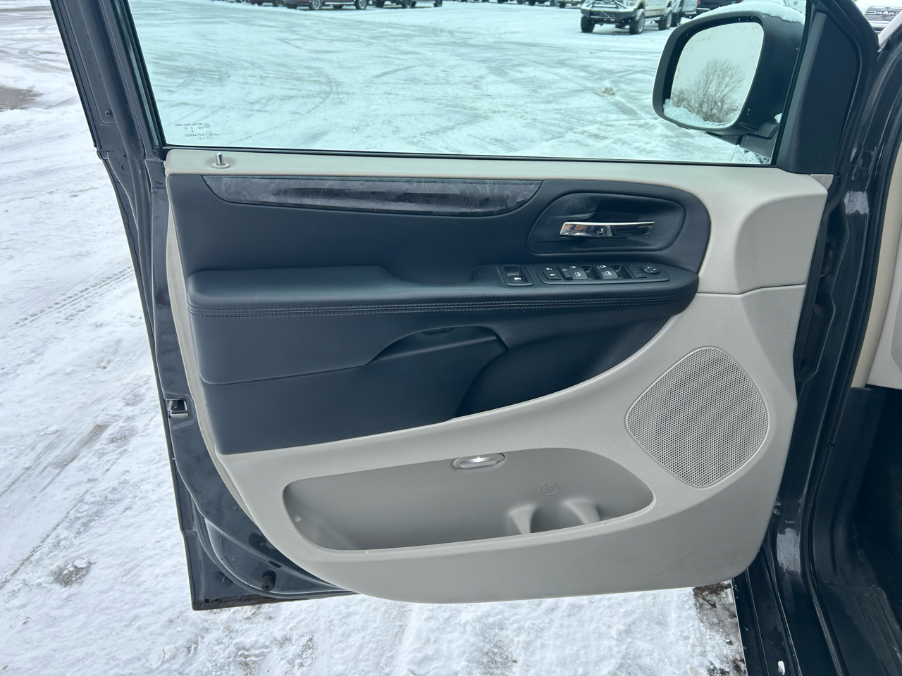 Dodge Grand Caravan Crew 2012