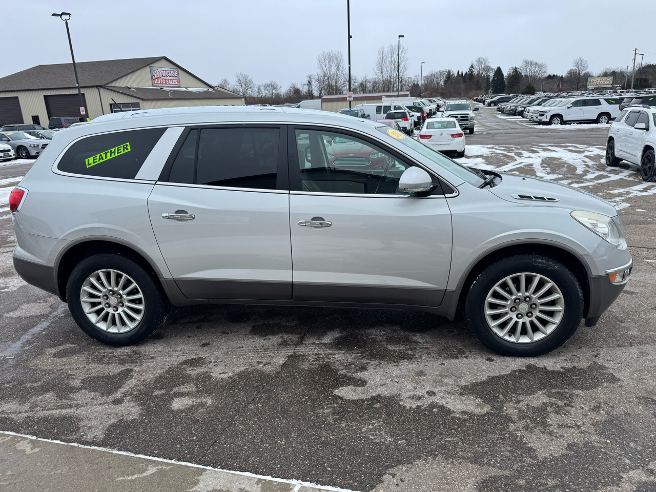 Buick Enclave CXL-1 FWD 2011