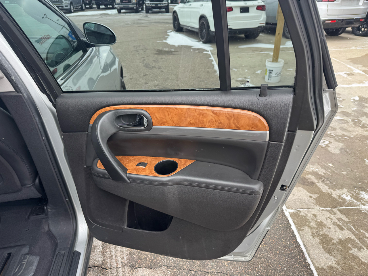 Buick Enclave CXL-1 FWD 2011