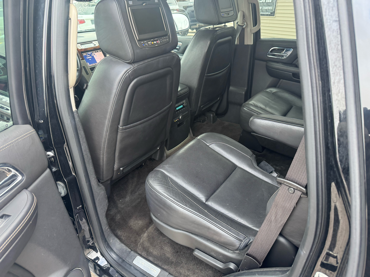Cadillac Escalade Platinum AWD 2014