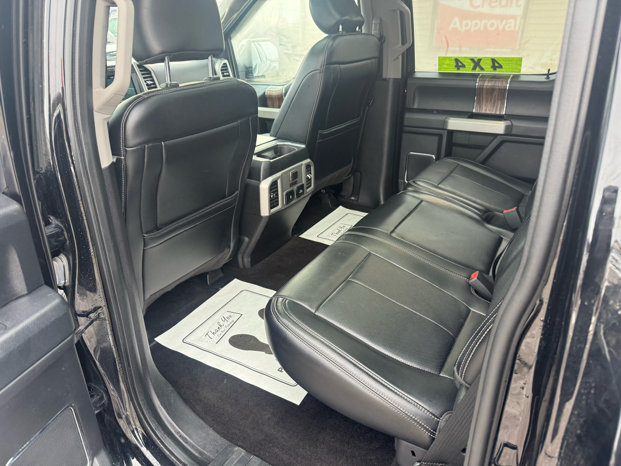 Ford F-150 4WD SuperCrew 139" Lariat 2018