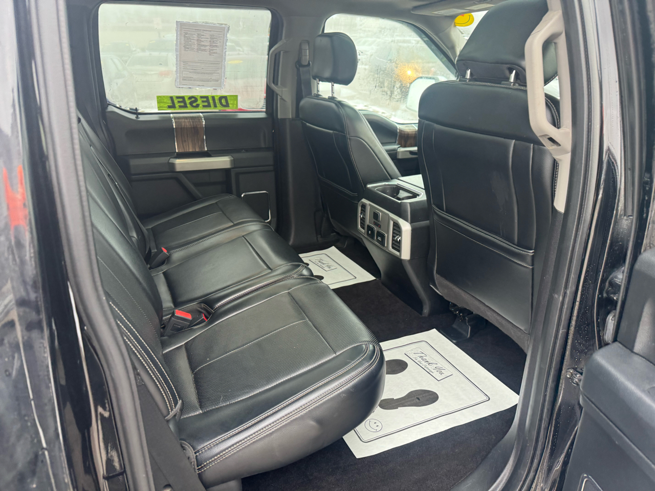 Ford F-150 4WD SuperCrew 139" Lariat 2018