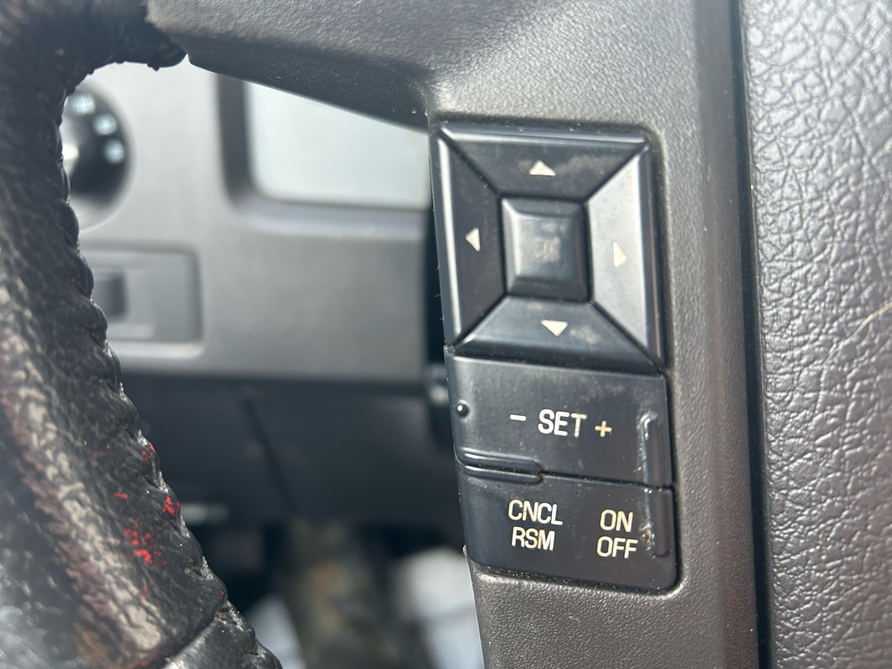 Ford F-150 Platinum SuperCrew 6.5-ft. Bed 4WD 2014