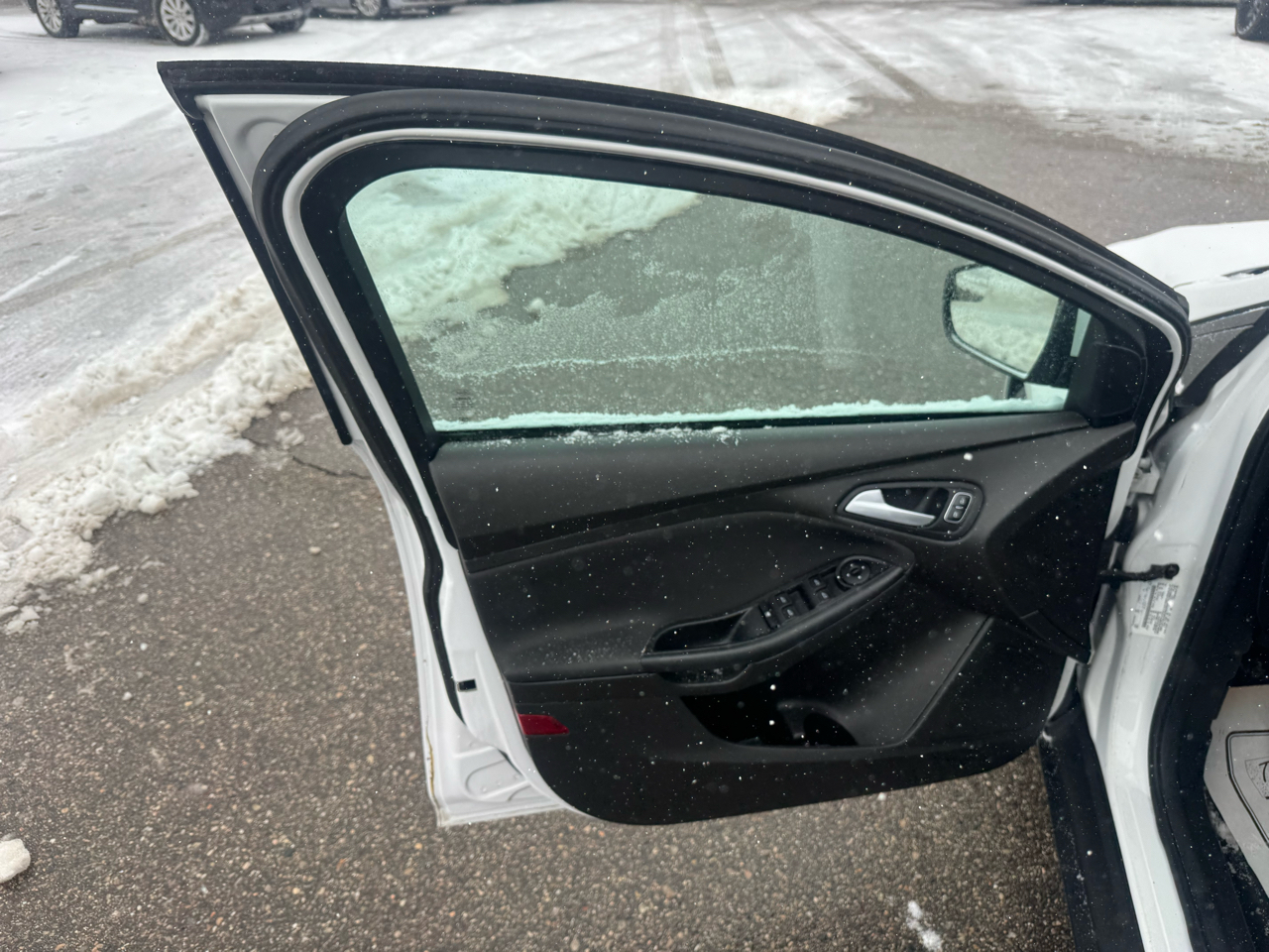 Ford Focus SE Hatch 2016