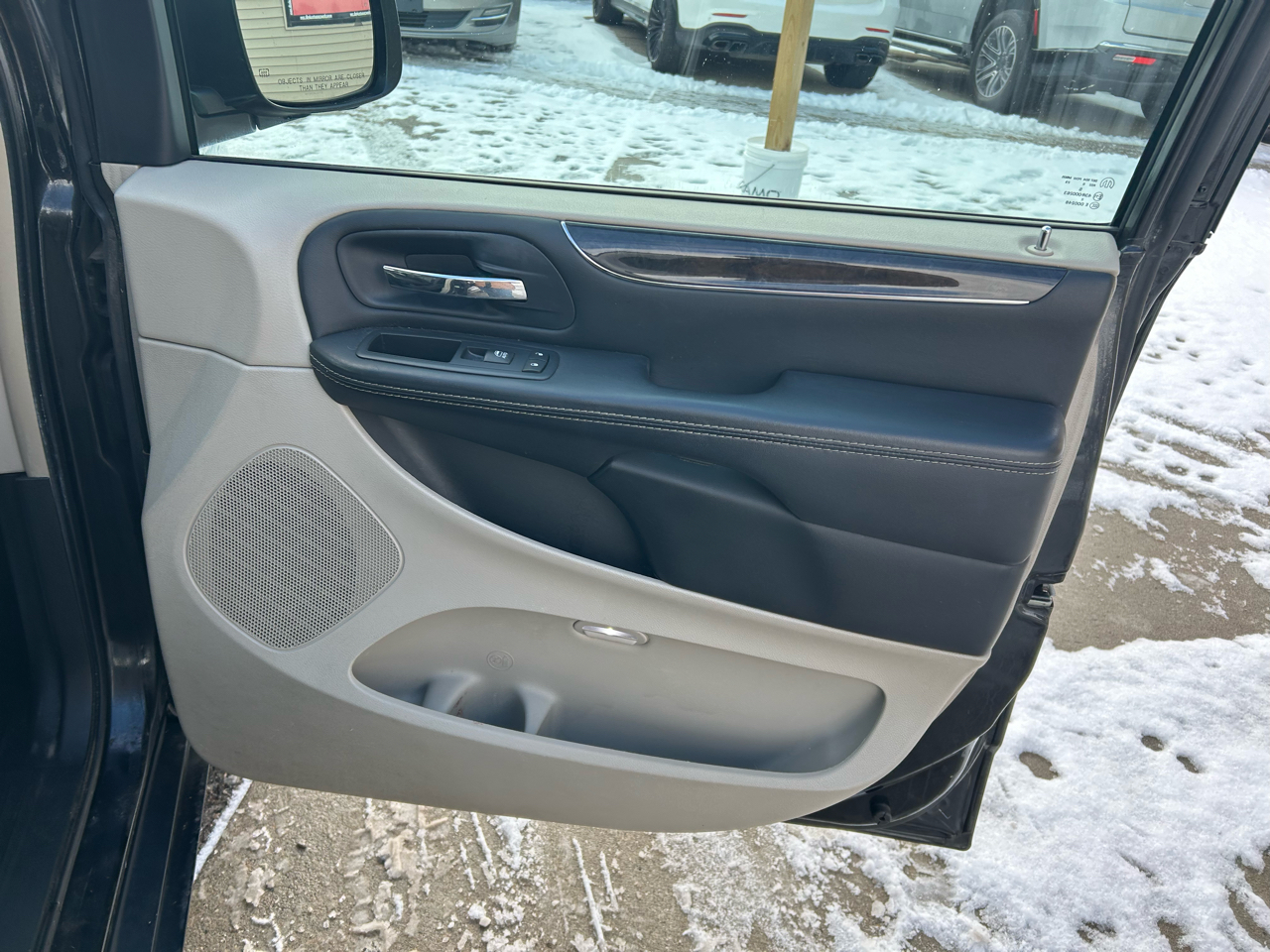 Chrysler Town & Country Limited Platinum 2016