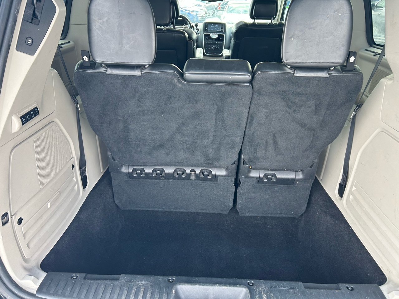 Chrysler Town & Country Limited Platinum 2016