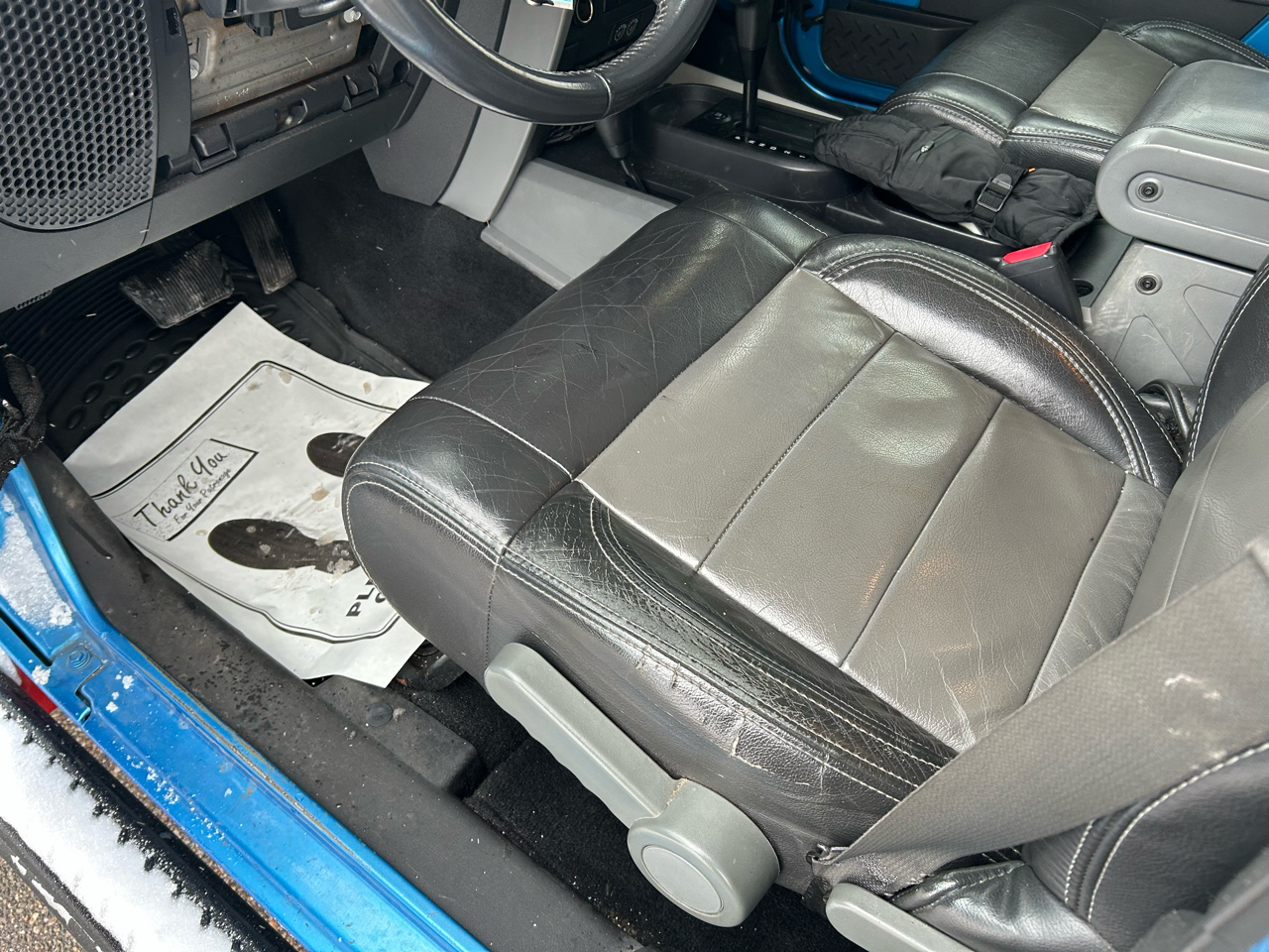 Jeep Wrangler Unlimited Sport 4WD 2010