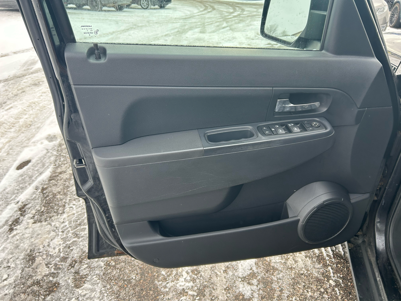 Jeep Liberty Sport 4WD 2012