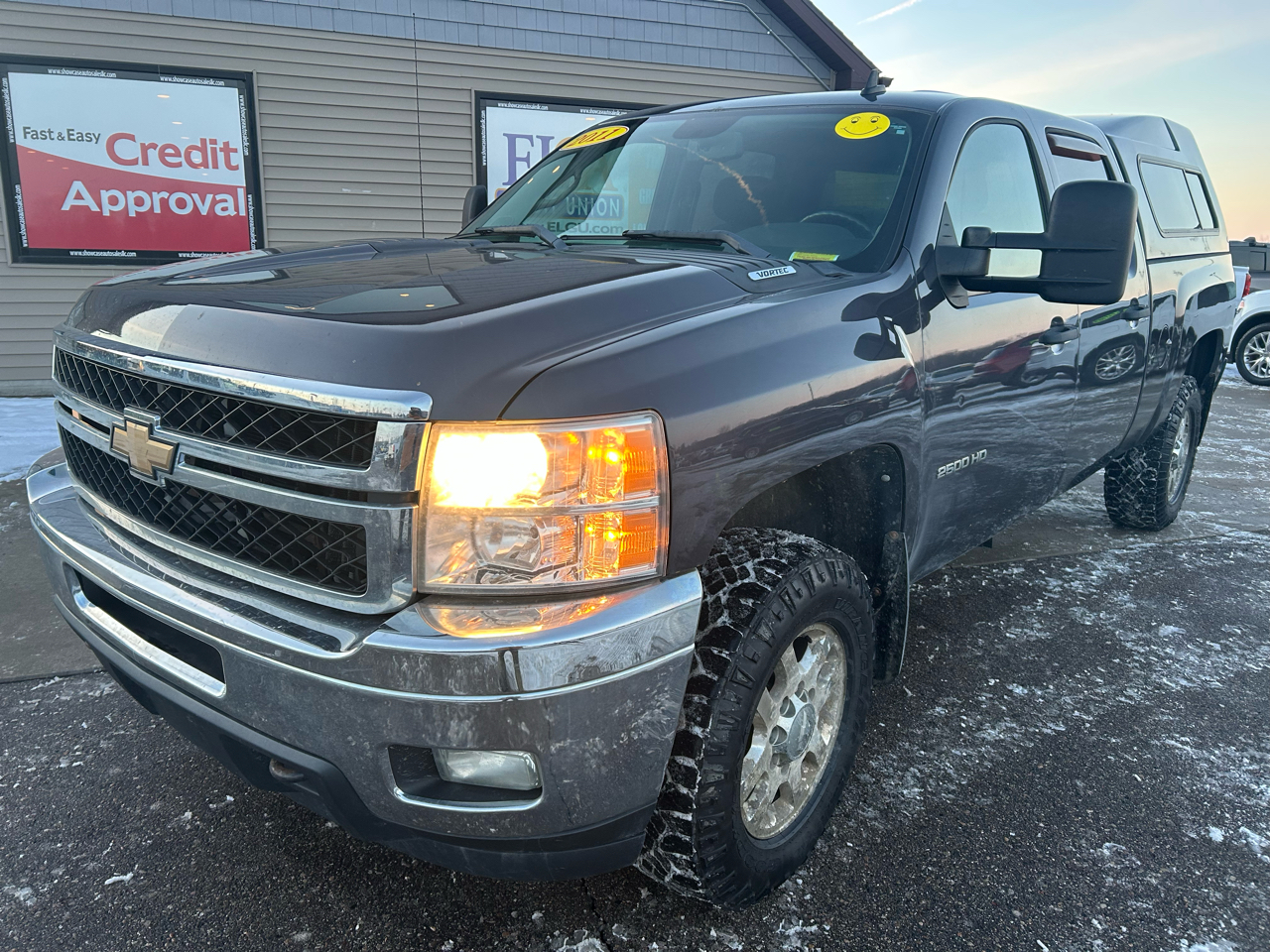Chevrolet Silverado 2500HD LT Crew Cab 4WD 2011