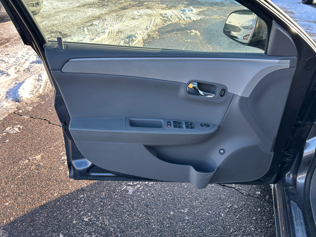 Chevrolet Malibu 1LT 2010