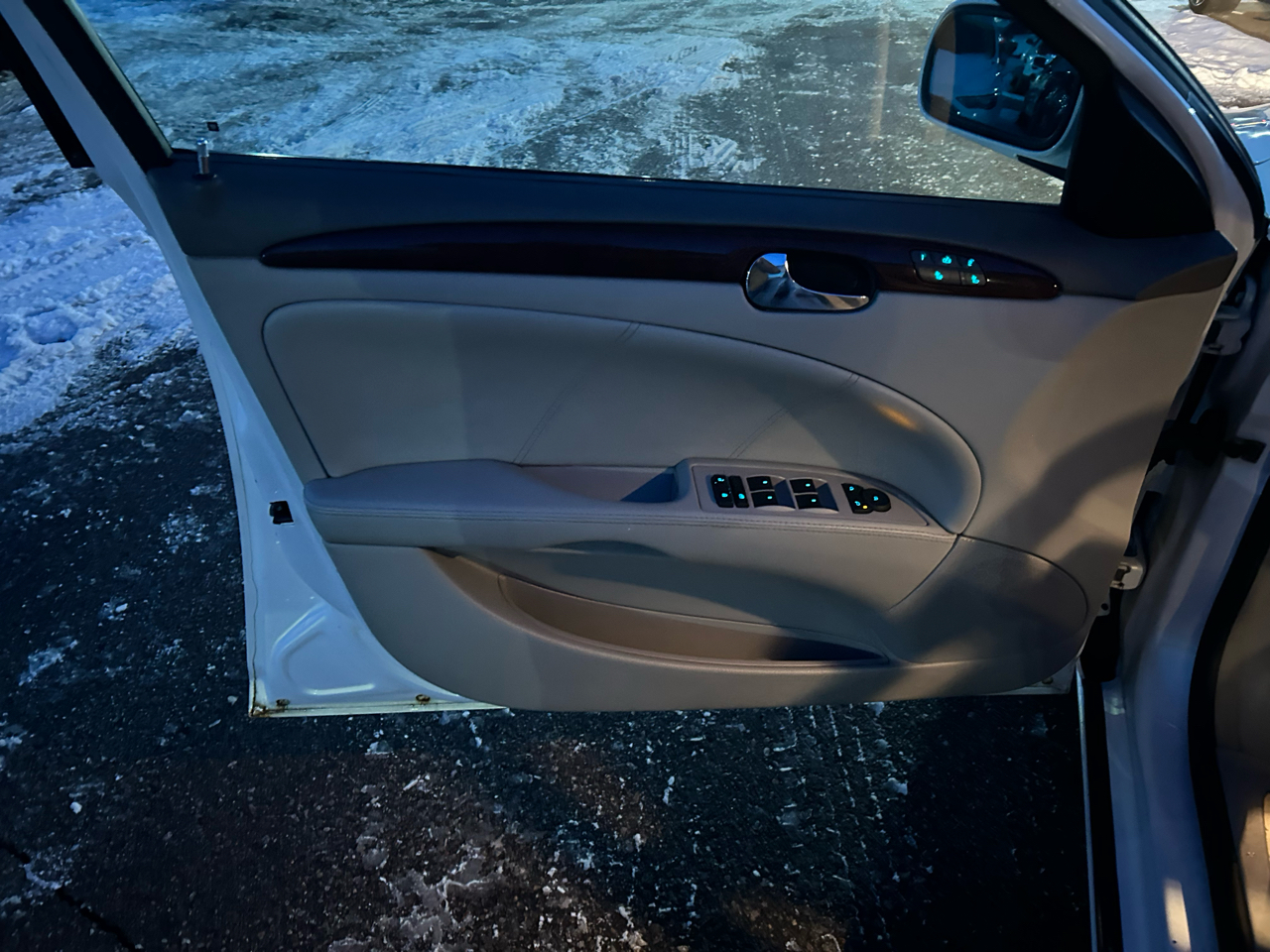 Buick Lucerne CXL V6 2007