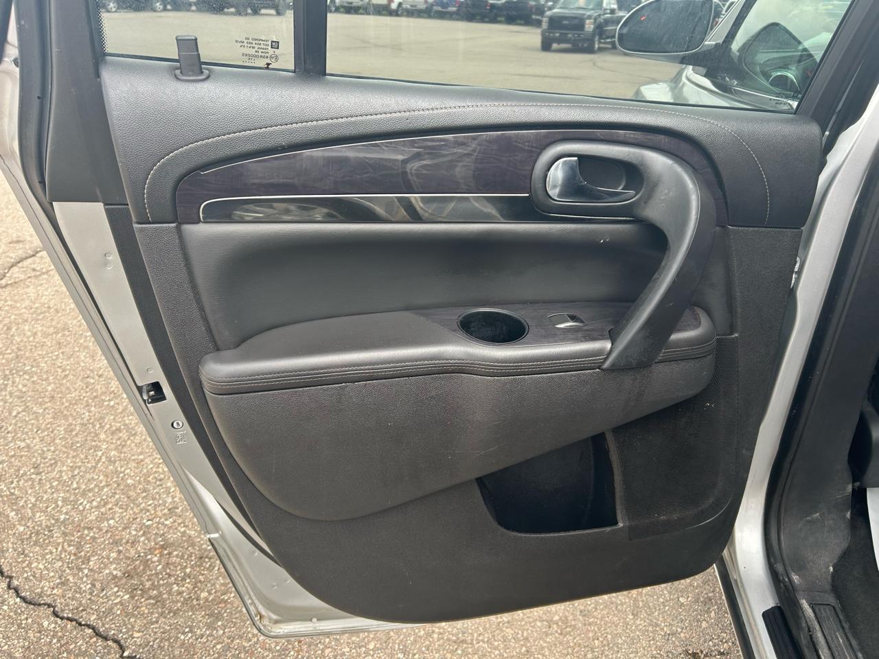 Buick Enclave Leather AWD 2016