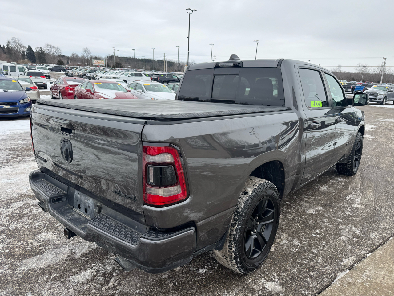 RAM 1500 Big Horn Crew Cab SWB 4WD 2021