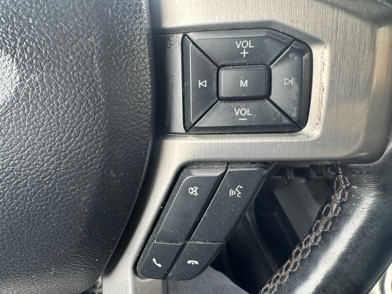 Ford F-150 Platinum SuperCrew 5.5-ft. Bed 4WD 2018