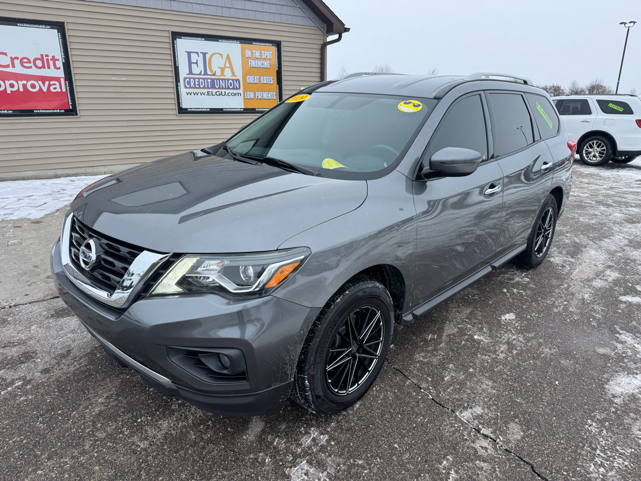 Nissan Pathfinder S 2WD 2019