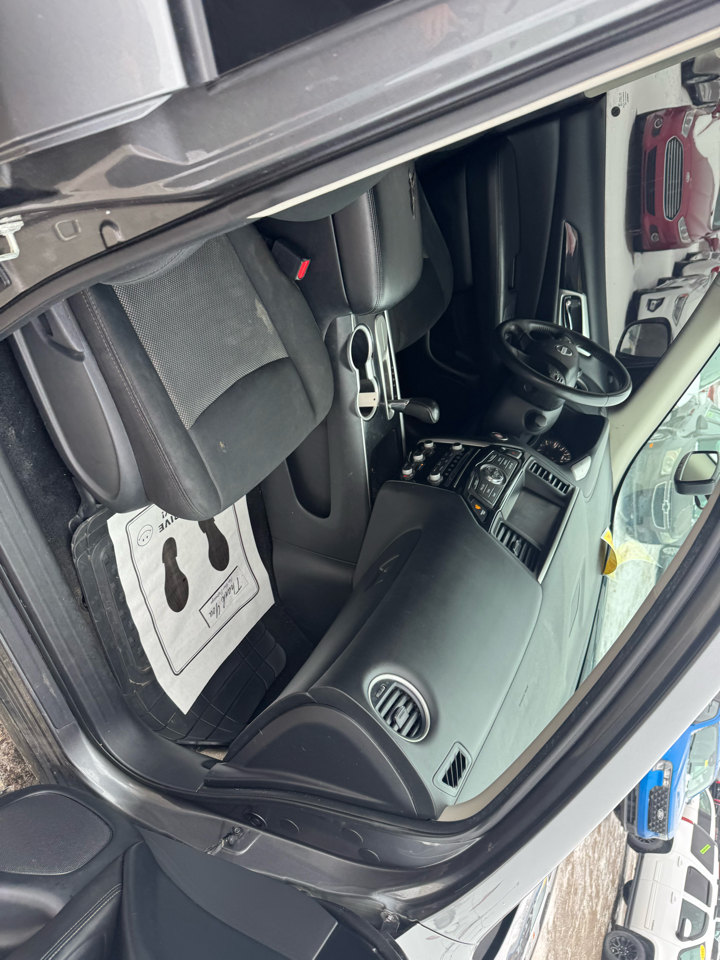 Nissan Pathfinder S 2WD 2019