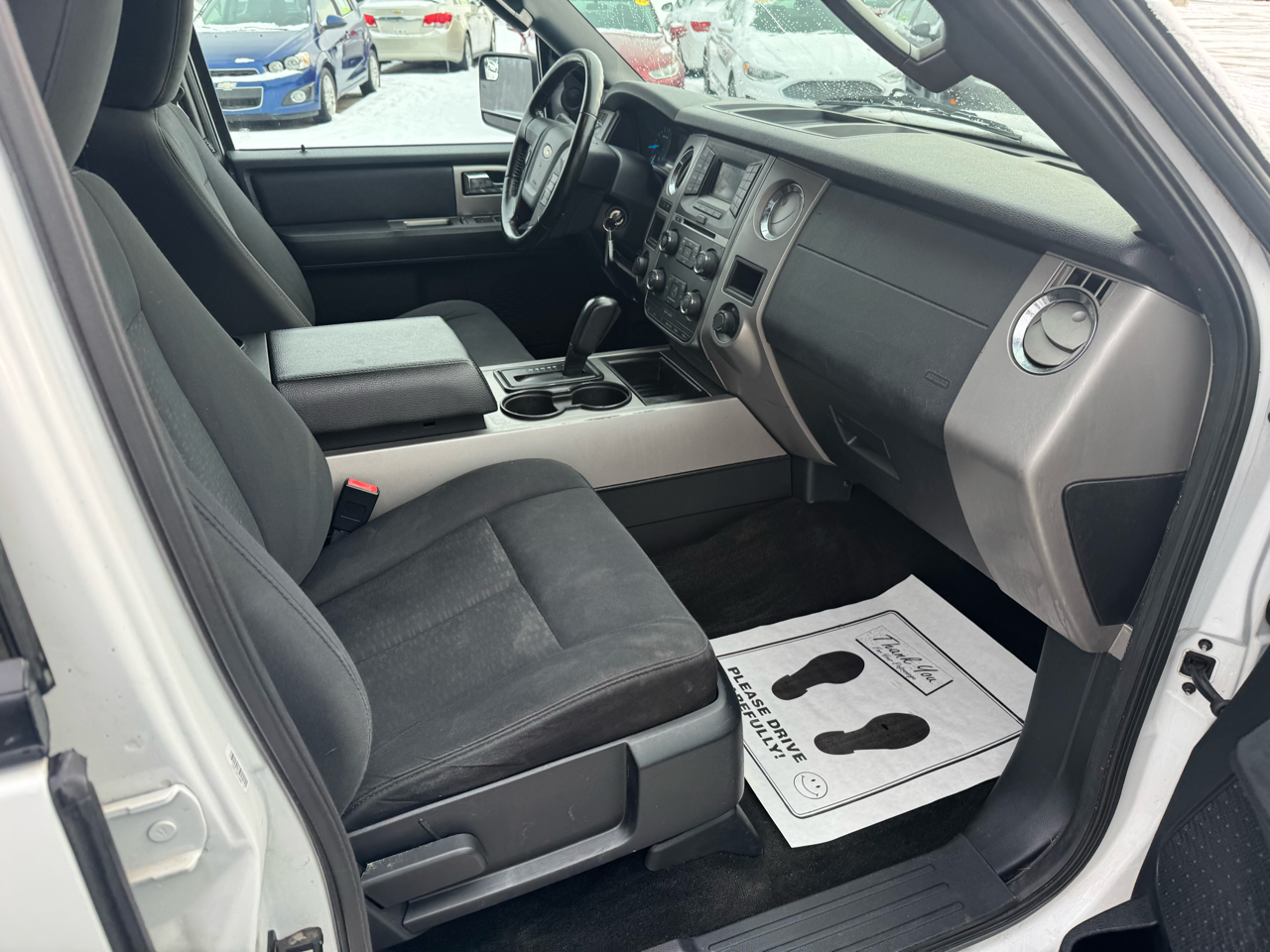 Ford Expedition EL XLT 4WD 2016