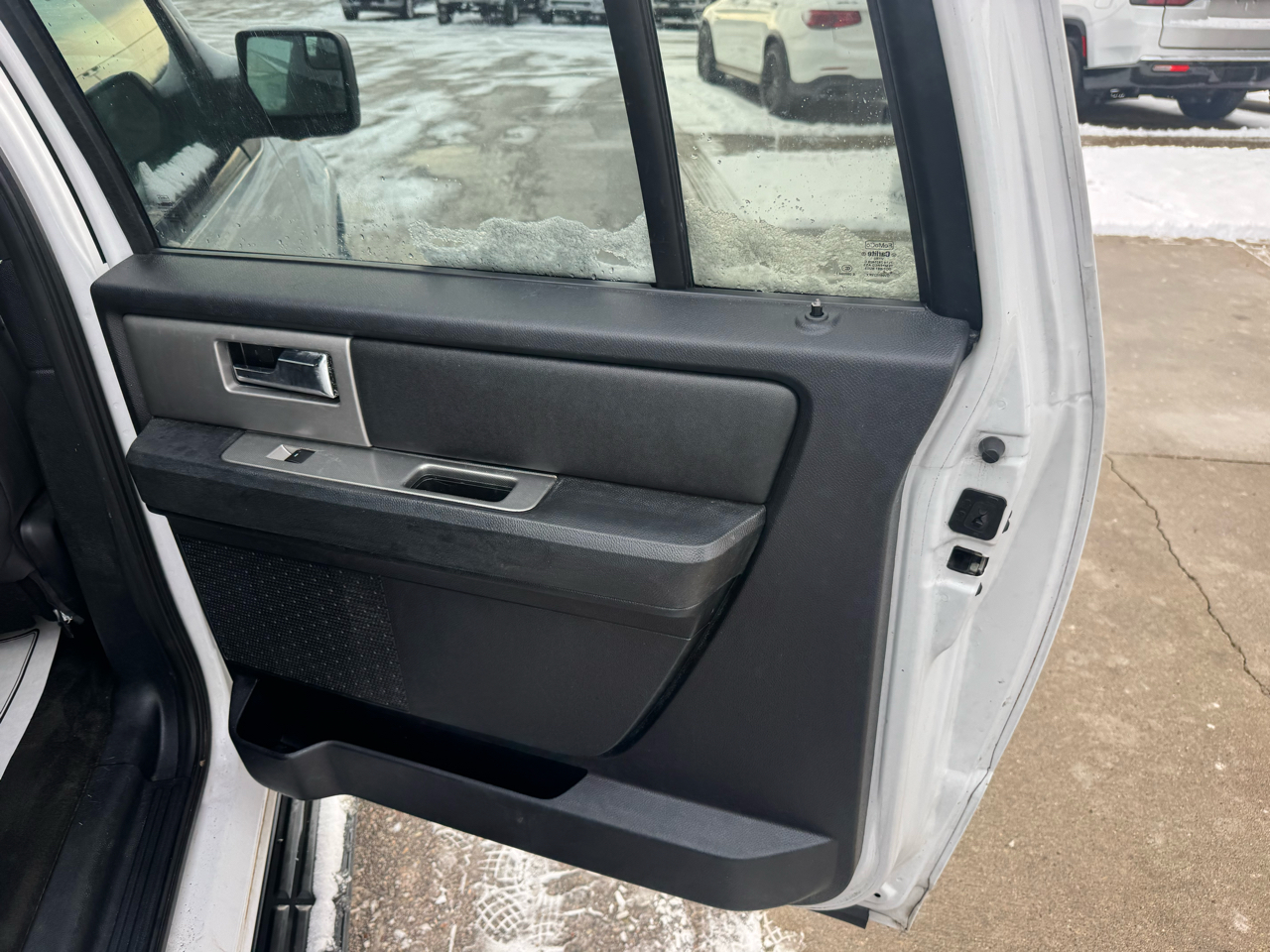 Ford Expedition EL XLT 4WD 2016