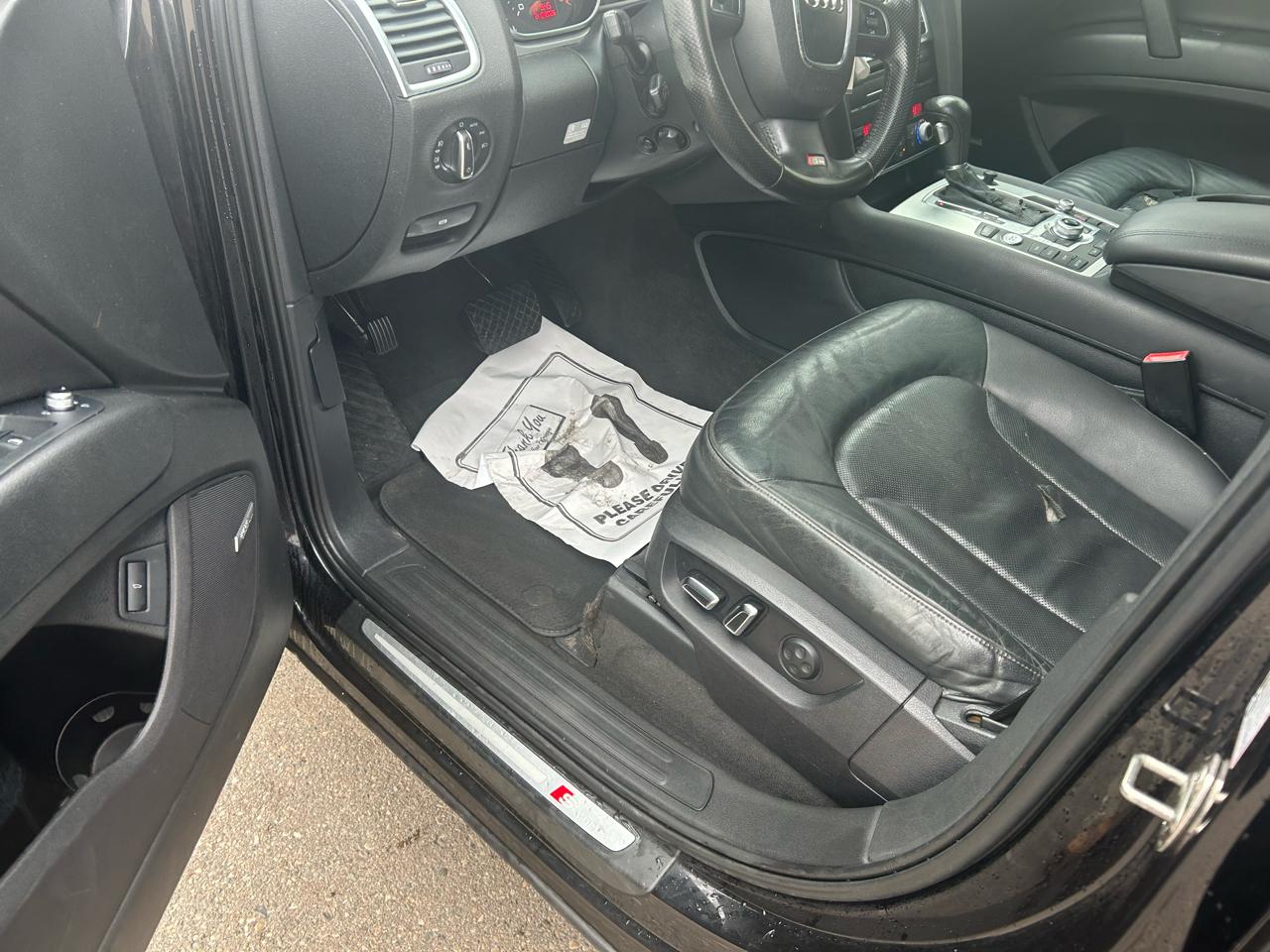 Audi Q7 TDI quattro Premium 2011