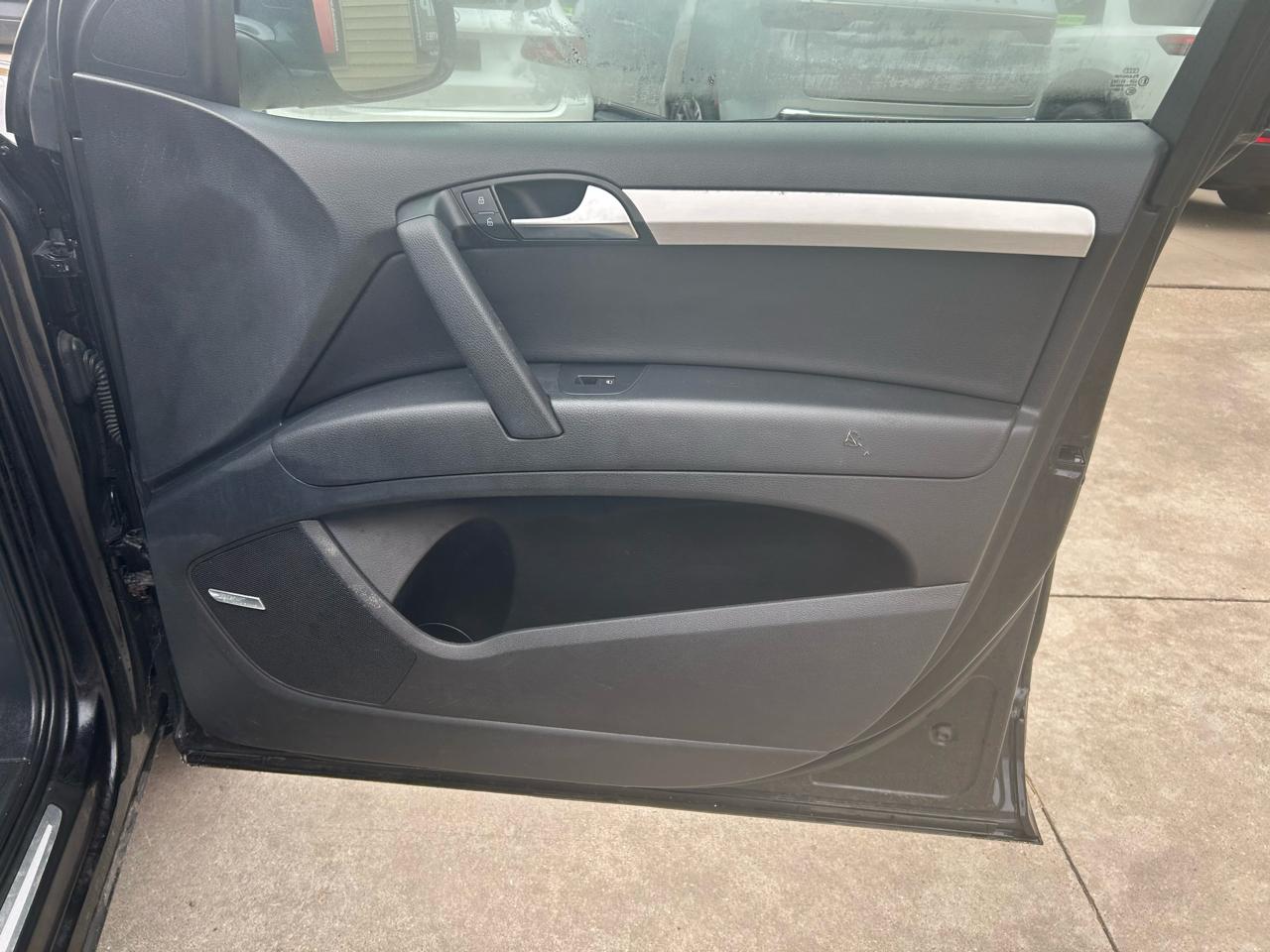 Audi Q7 TDI quattro Premium 2011