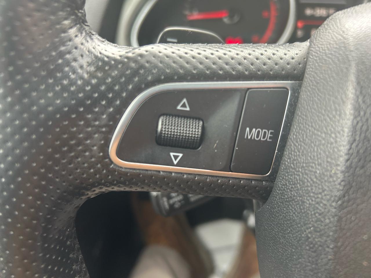 Audi Q7 TDI quattro Premium 2011