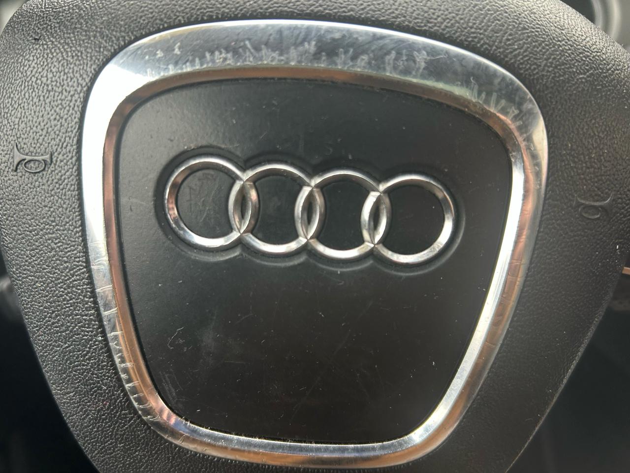 Audi Q7 TDI quattro Premium 2011
