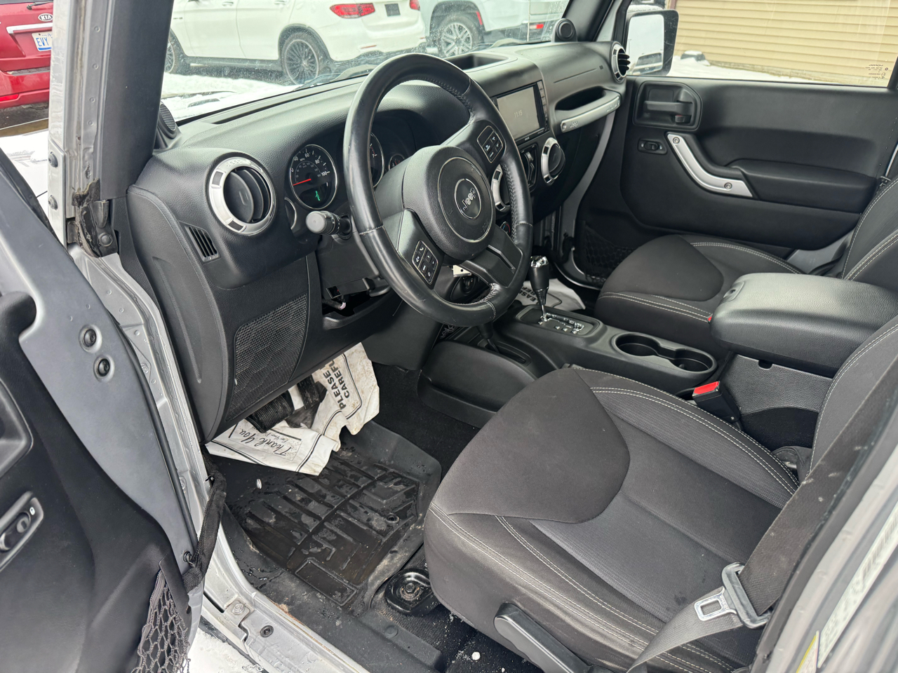 Jeep Wrangler Unlimited Sahara 4WD 2013