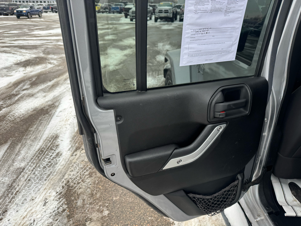 Jeep Wrangler Unlimited Sahara 4WD 2013