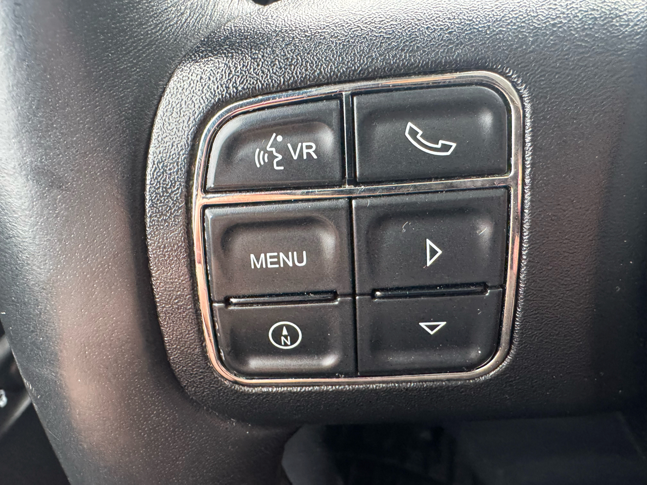 Jeep Wrangler Unlimited Sahara 4WD 2013