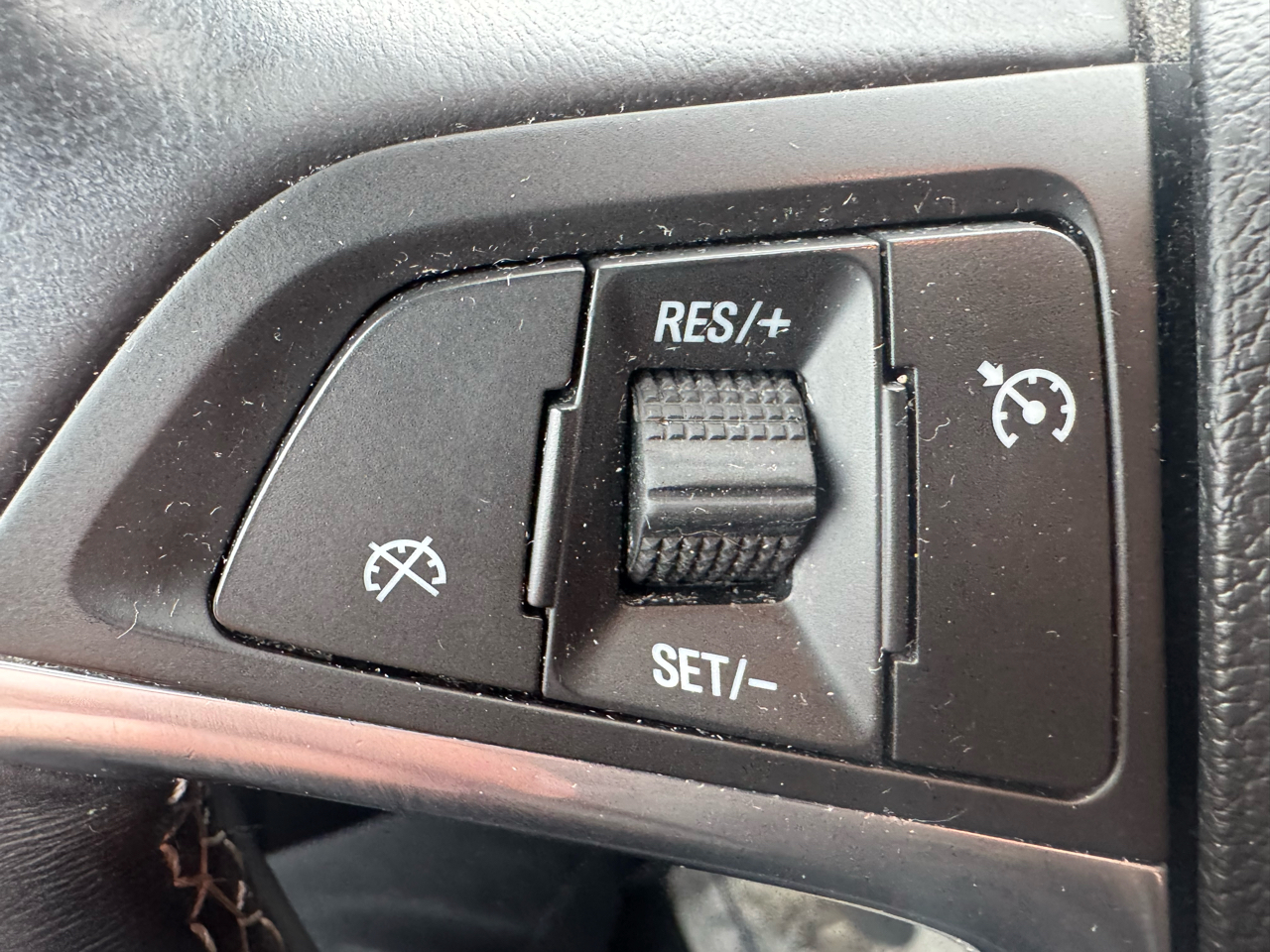 Buick Encore Base FWD 2013