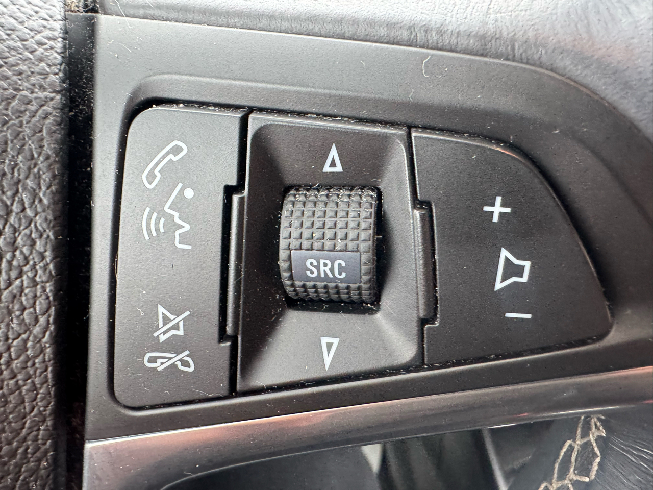 Buick Encore Base FWD 2013