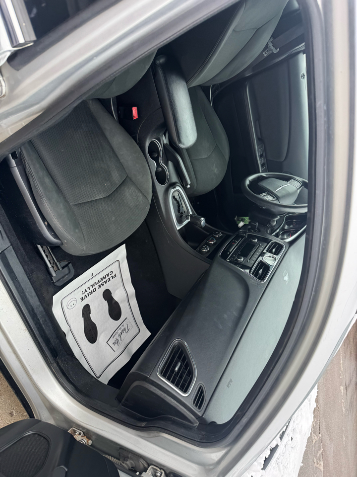 Chrysler 200 LX 2012