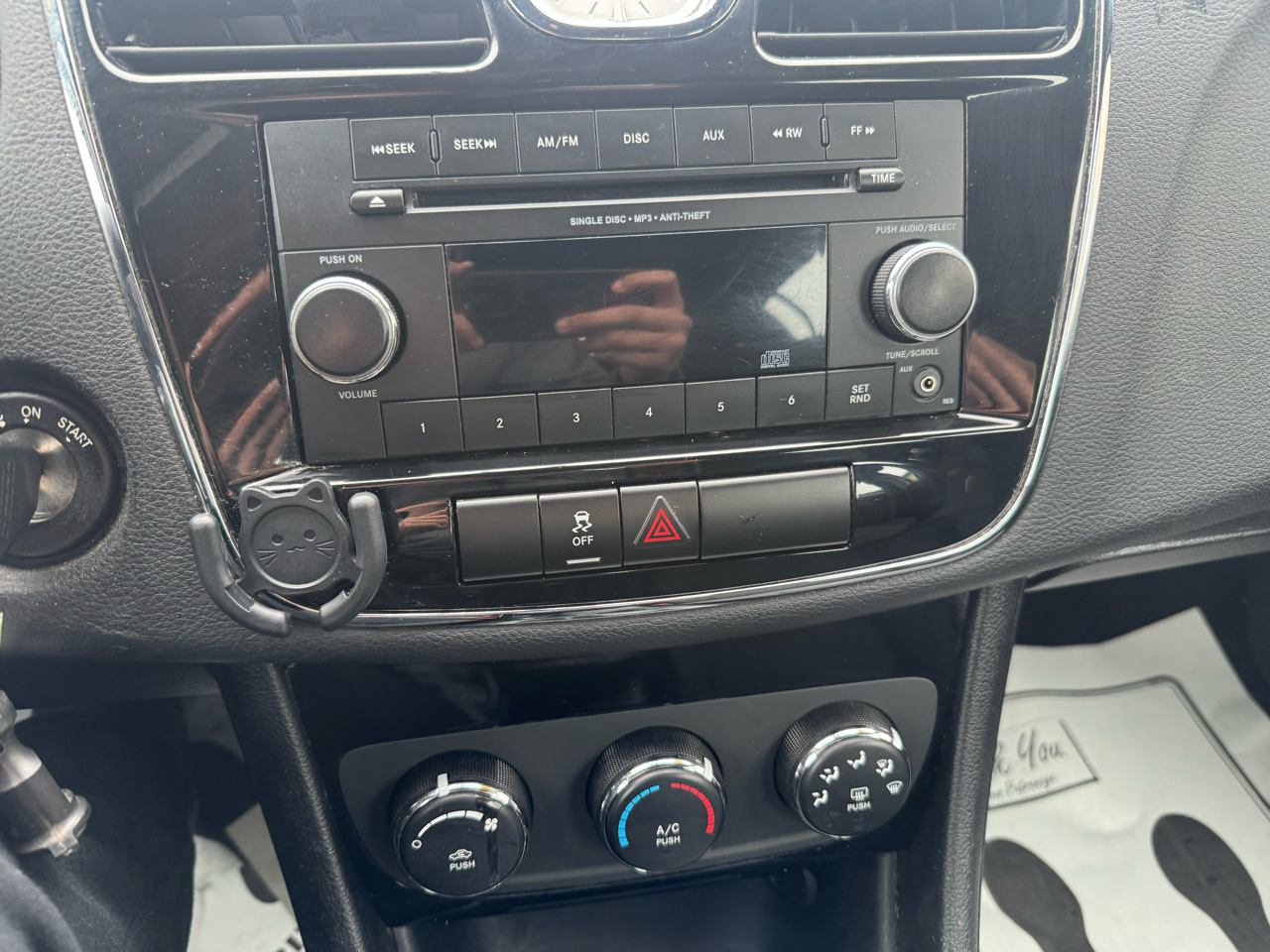 Chrysler 200 LX 2012