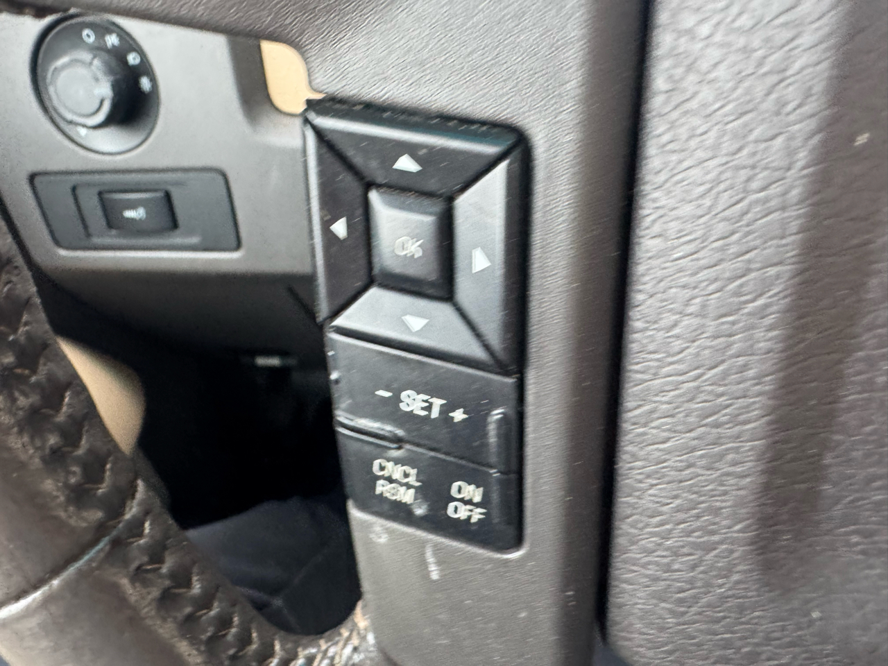 Ford F-150 XLT SuperCrew 6.5-ft. Bed 4WD 2012