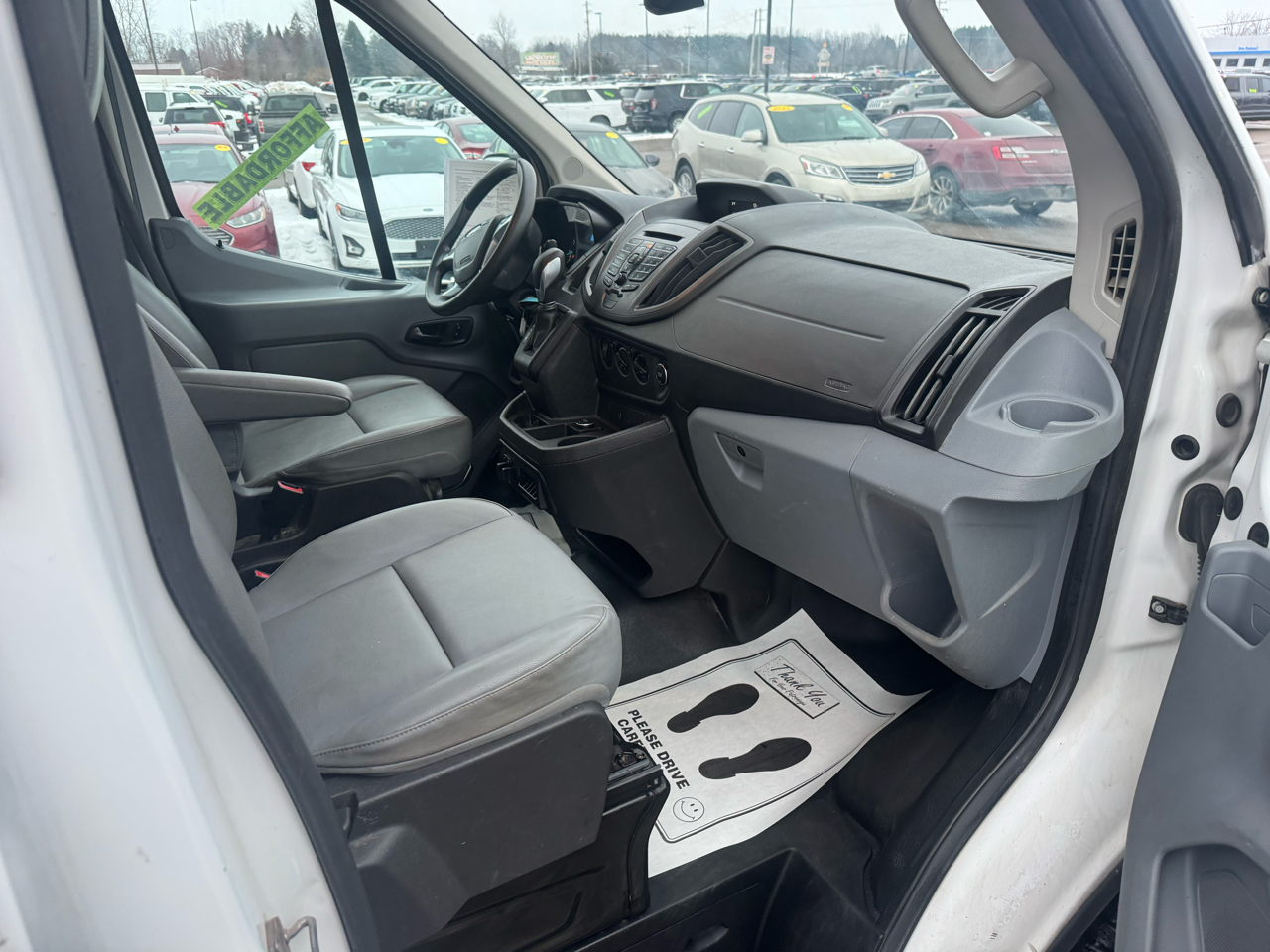 Ford Transit 350 Van High Roof w/Sliding Pass. 148-in. WB EL 2018