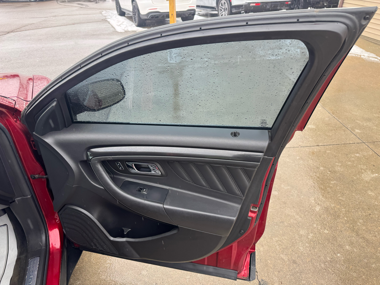 Ford Taurus SHO AWD 2013