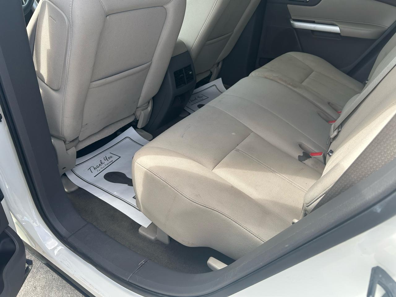 Ford Edge SE FWD 2012
