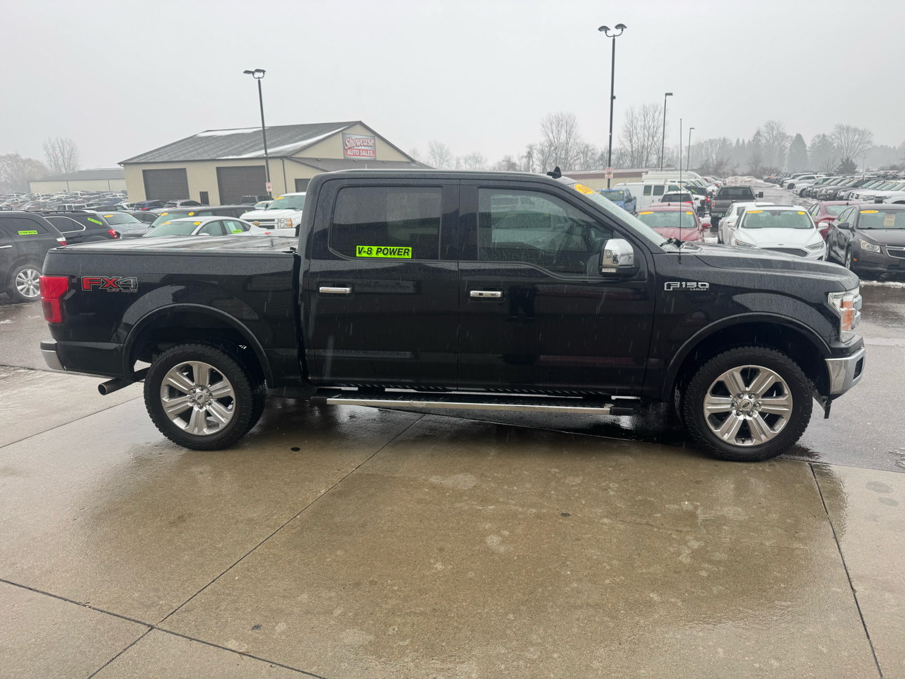 Ford F-150 SuperCrew 139" Lariat 4WD 2018