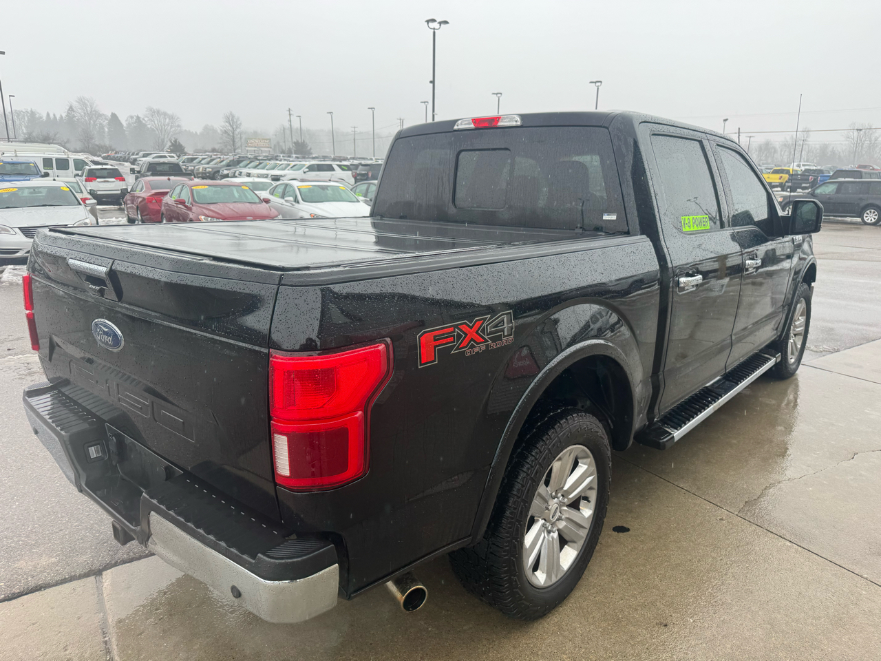 Ford F-150 SuperCrew 139" Lariat 4WD 2018