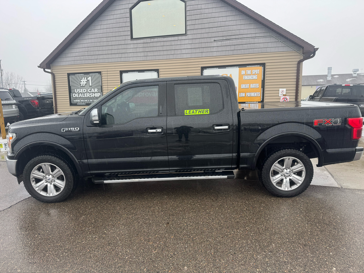 Ford F-150 SuperCrew 139" Lariat 4WD 2018