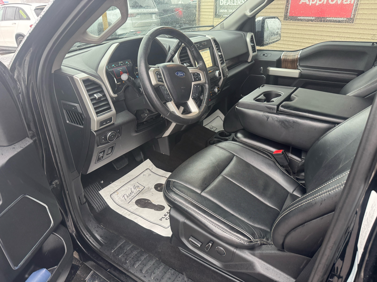 Ford F-150 SuperCrew 139" Lariat 4WD 2018