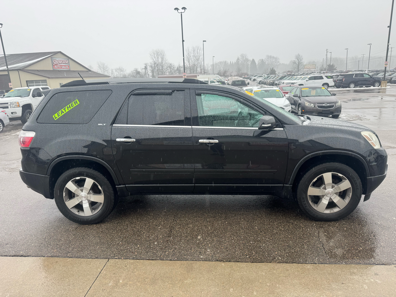 GMC Acadia SLT-2 FWD 2011