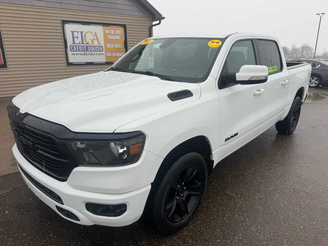 RAM 1500 Big Horn Crew Cab SWB 4WD 2020