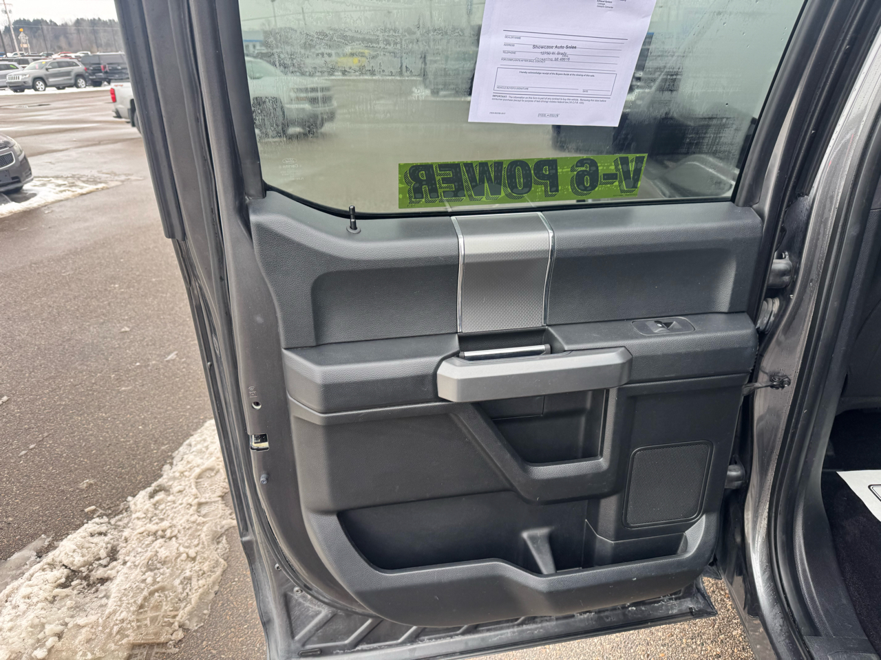 Ford F-150 4WD SuperCrew 145" XLT 2017