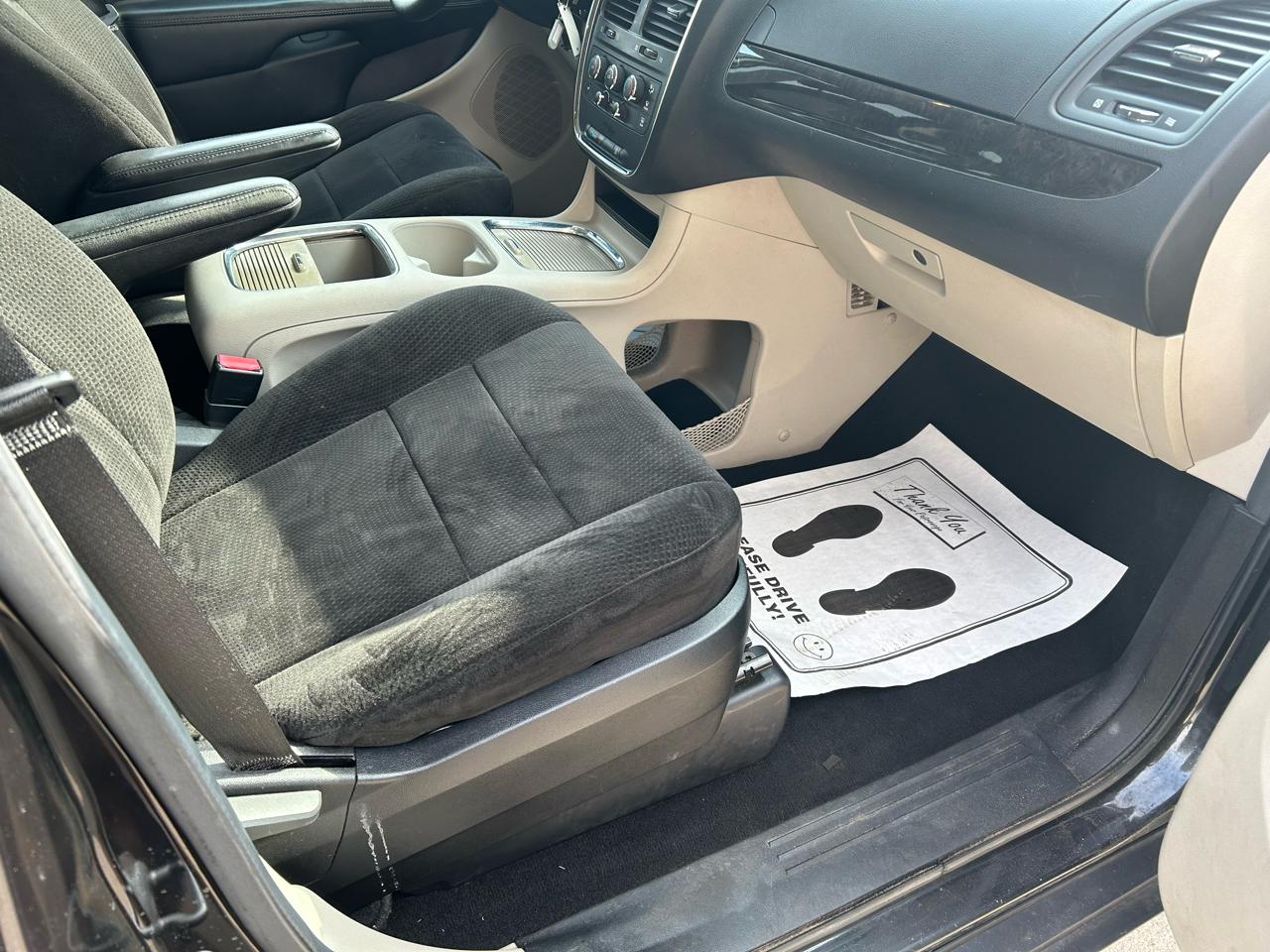 Dodge Grand Caravan SXT 2013